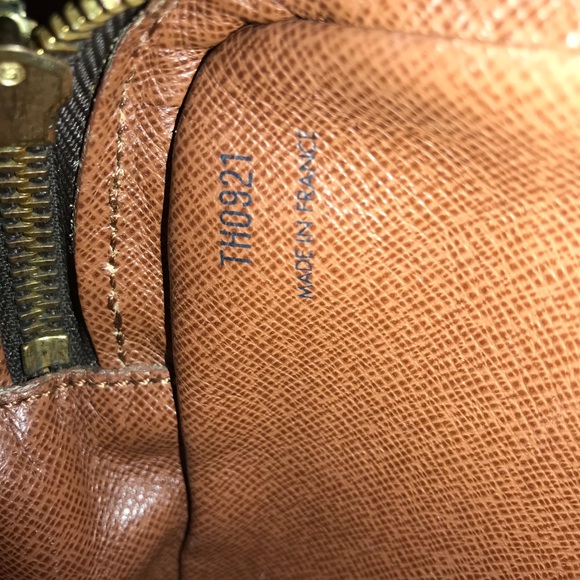 Louis Vuitton Marly Crossbody in great condition! - Picture 6 of 8